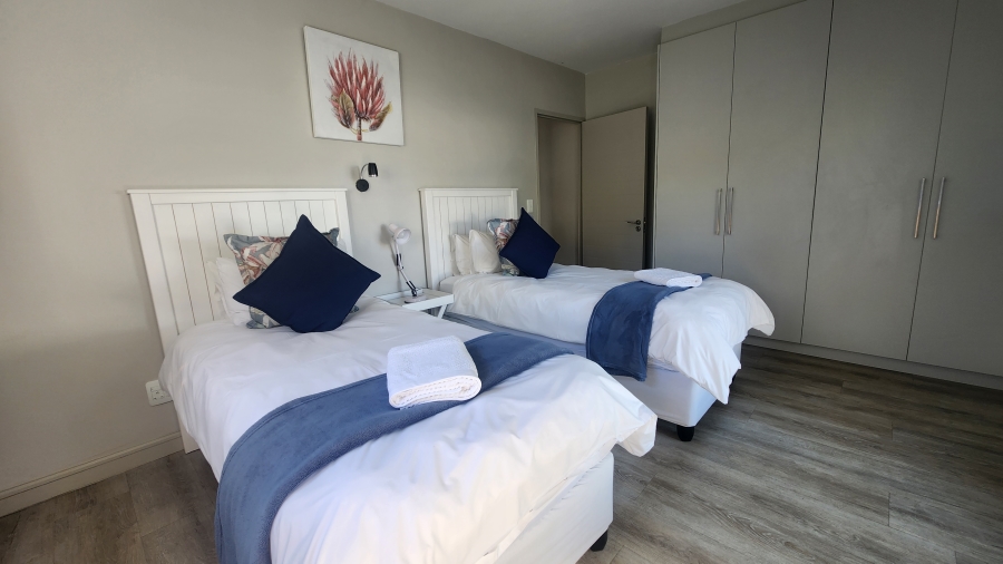 4 Bedroom Property for Sale in Westcliff Western Cape